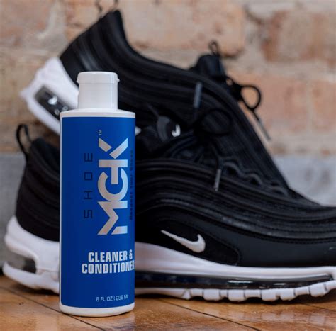 how to clean air max 97